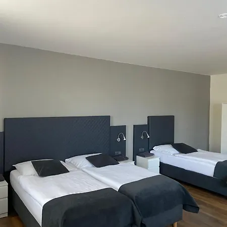 Stella 3*